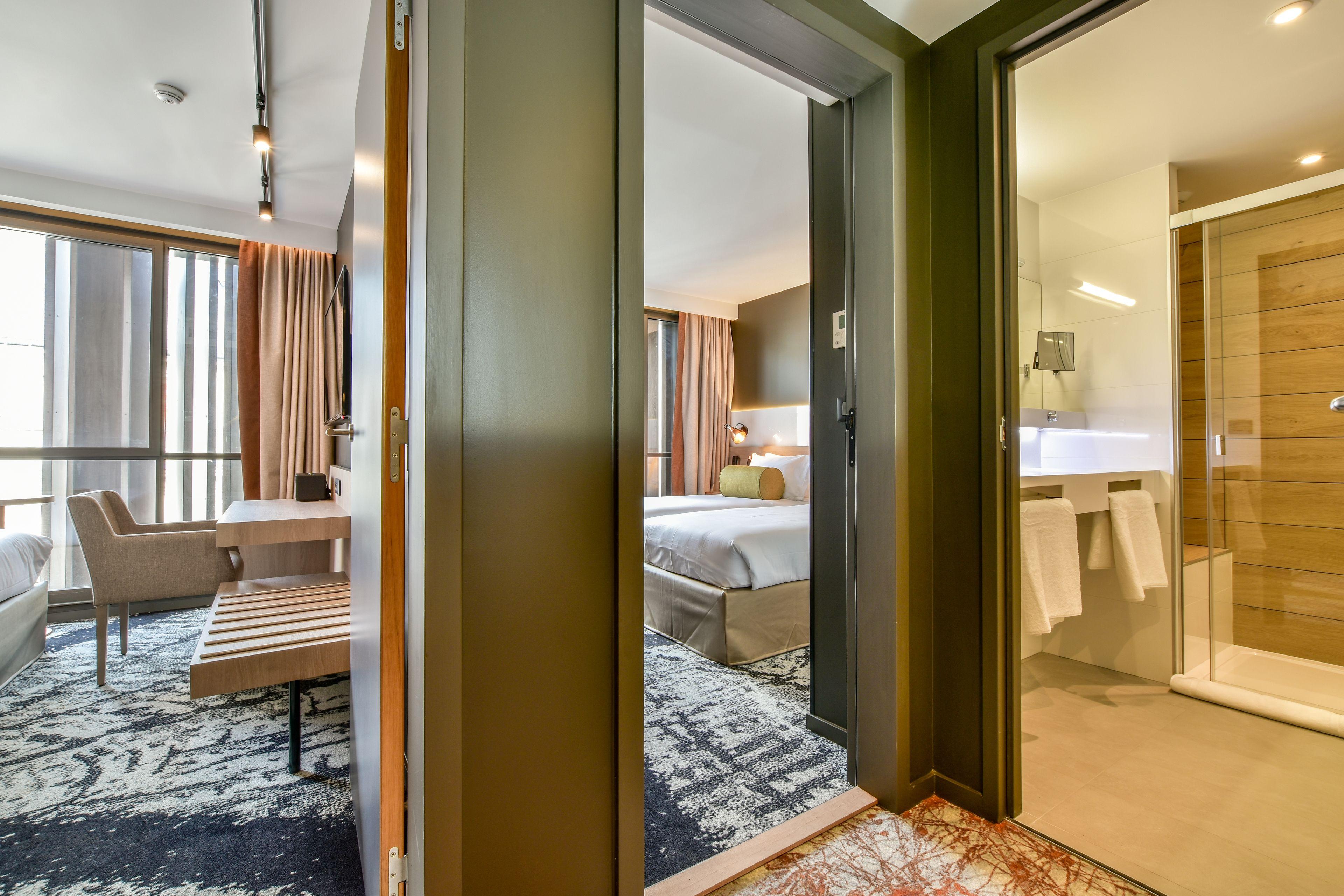 B55 Hotel 4*