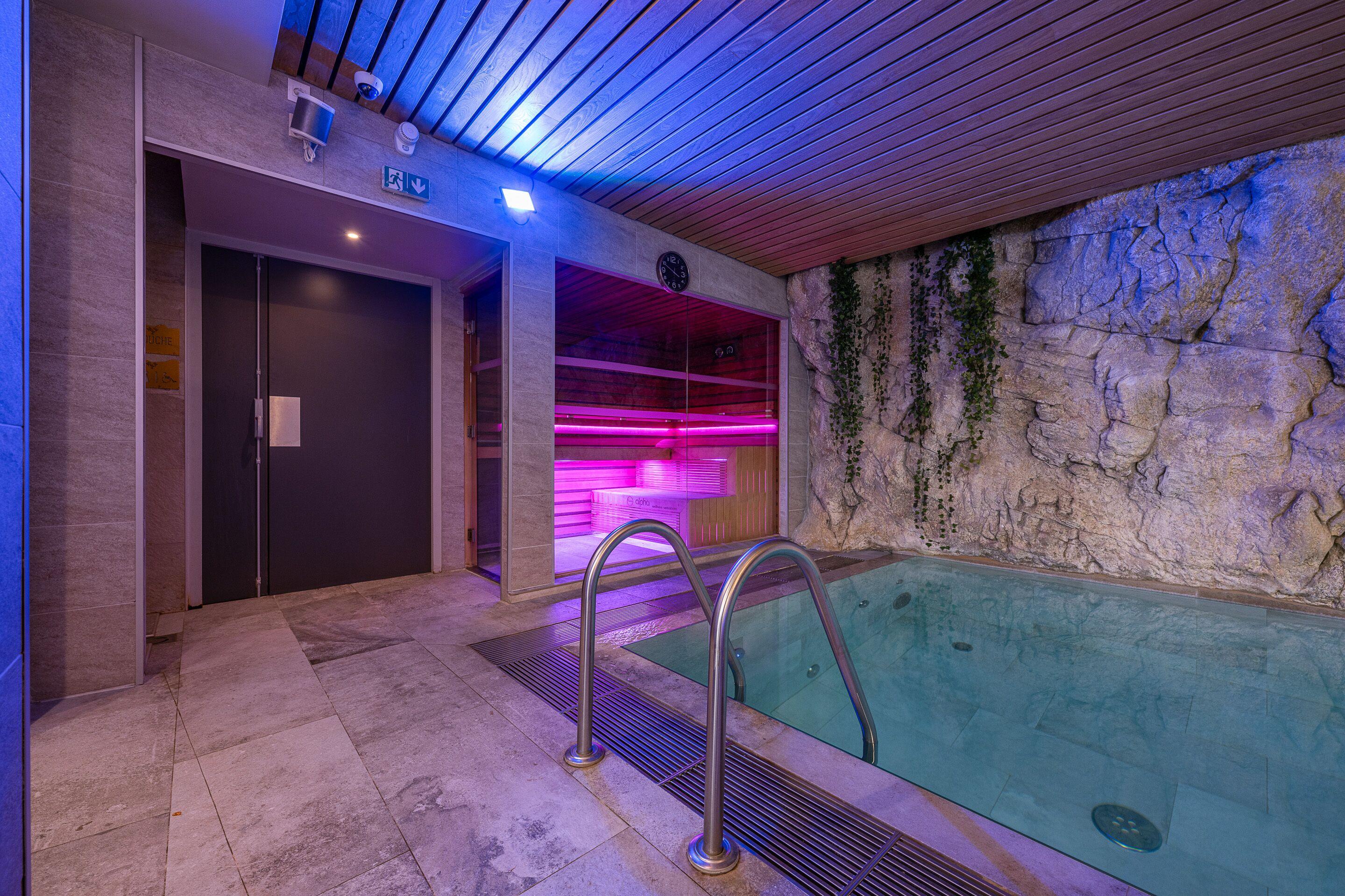 Hotel B55