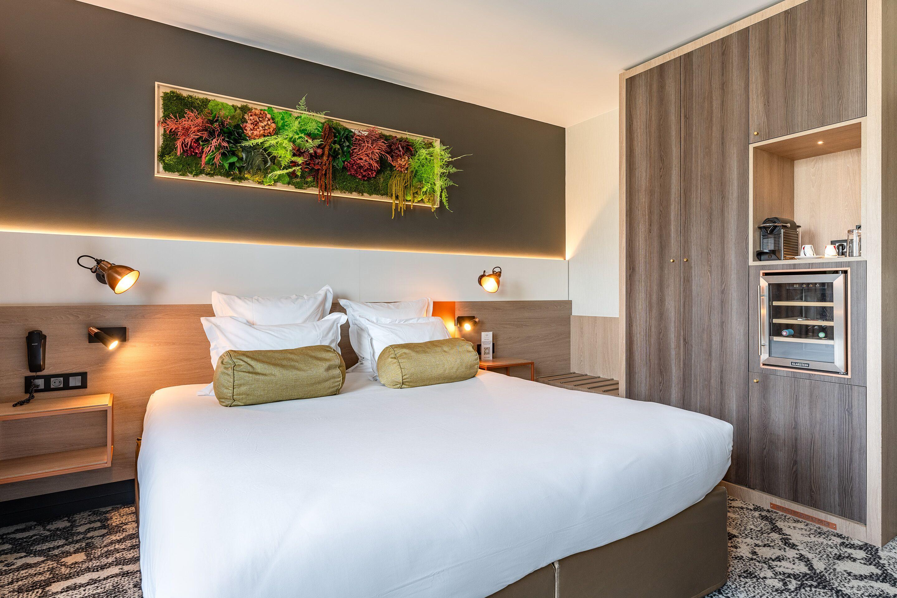 B55 Hotel 4*
