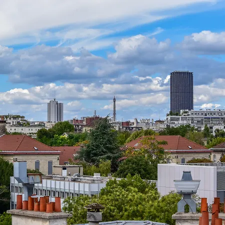 B55 4* Paris